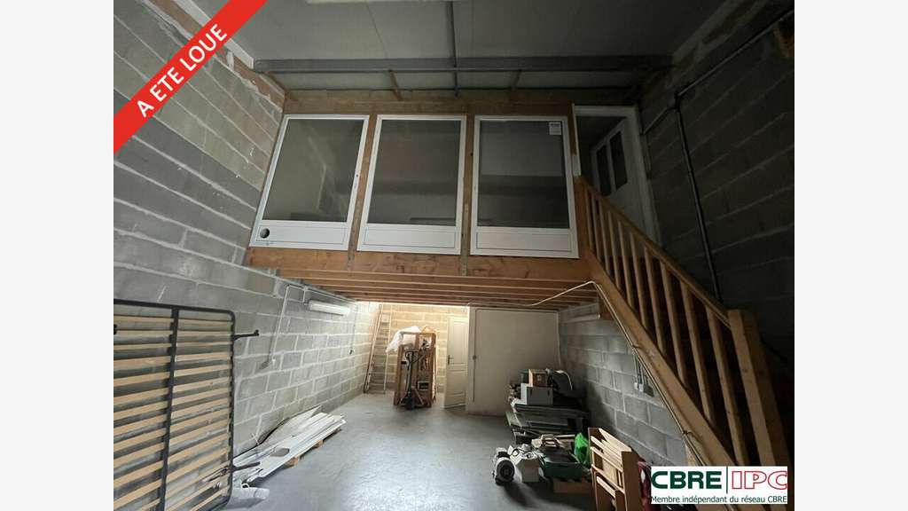 Location local d'activités 48m² au Boucau
