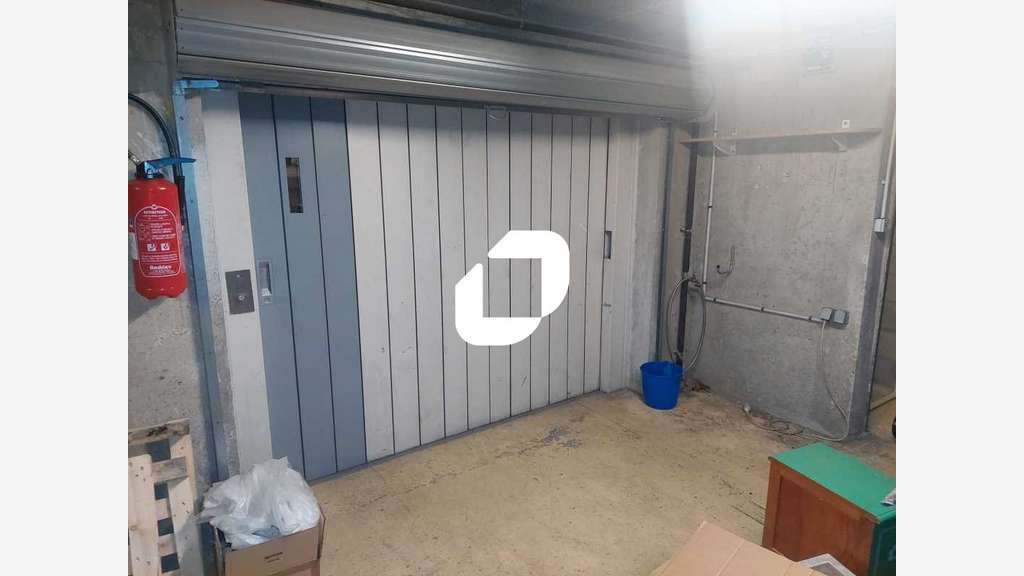 Rare !  vous propose des locaux d'activité