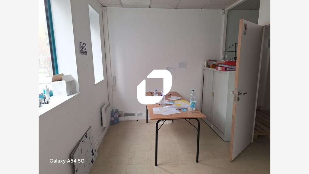 Rare !  vous propose des locaux d'activité