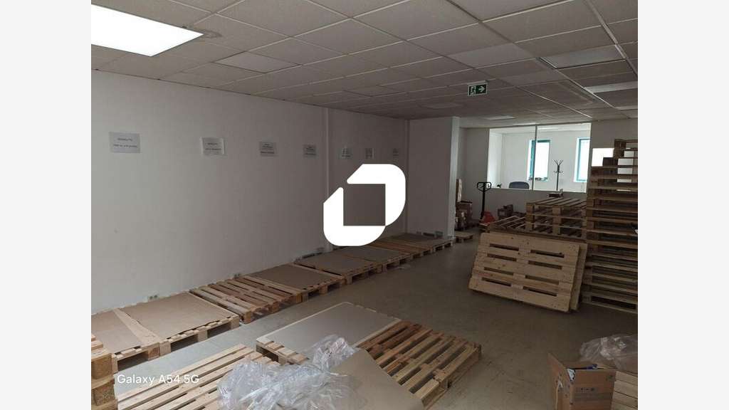 Rare !  vous propose des locaux d'activité