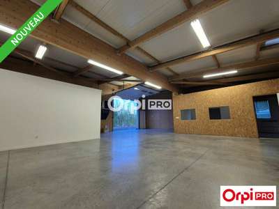 Local d'activité 285m² à louer à Bourg de Péage