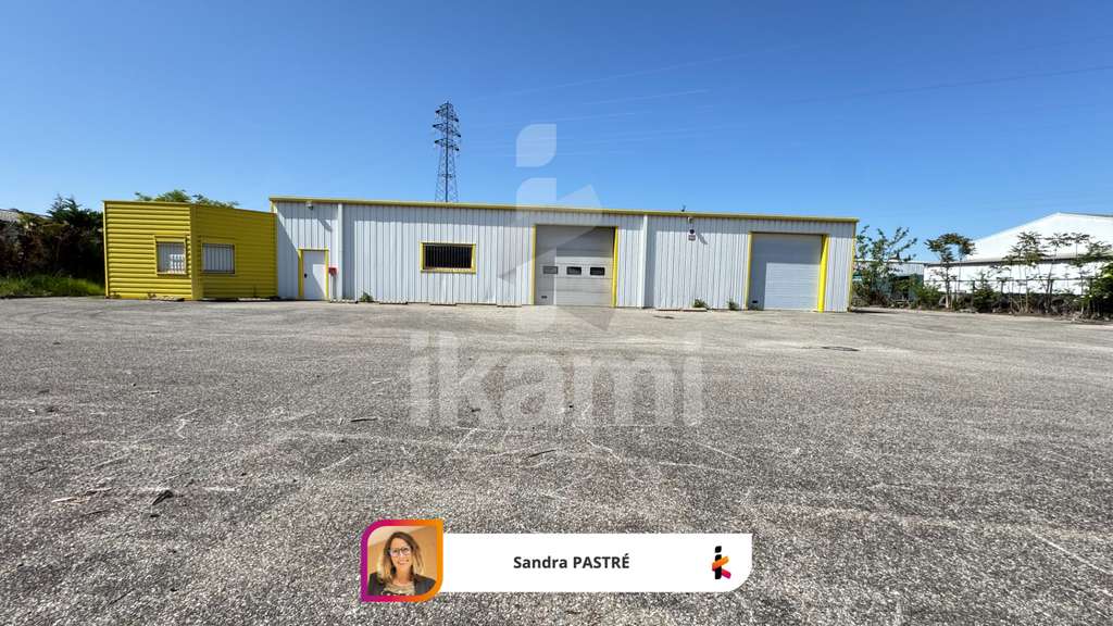 Loue local professionnel de 326m² à Bourg de Péage