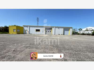Loue local professionnel de 326m² à Bourg de Péage