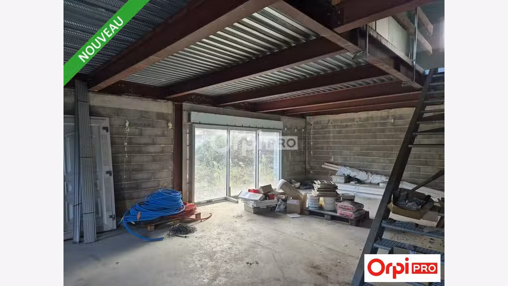 Local d'activité 470m² à louer à Bourg de Péage