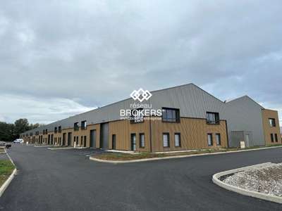 Location Locaux d'activités - Entrepôts à Bourgoin-Jallieu