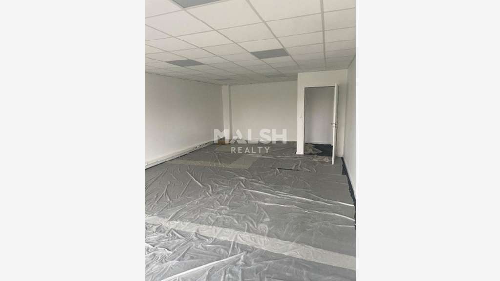 Locaux d'activités neufs 605m² à Bourgoin-Jallieu