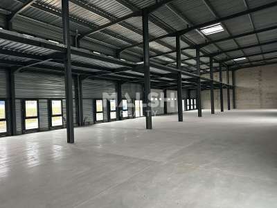 Location Locaux d'activités - Entrepôts à Bourgoin-Jallieu