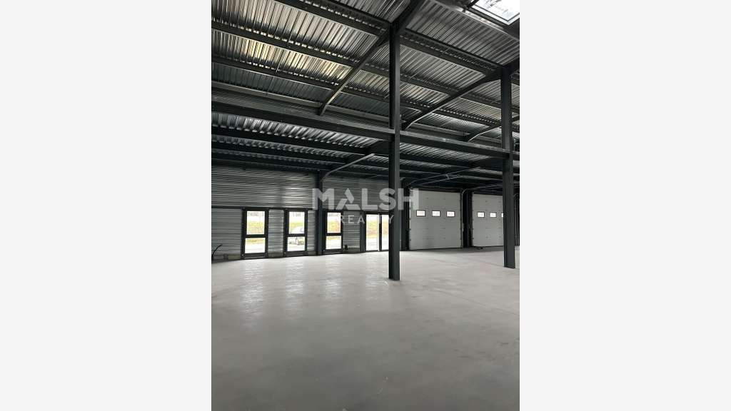 Locaux d'activités neufs 605m² à Bourgoin-Jallieu
