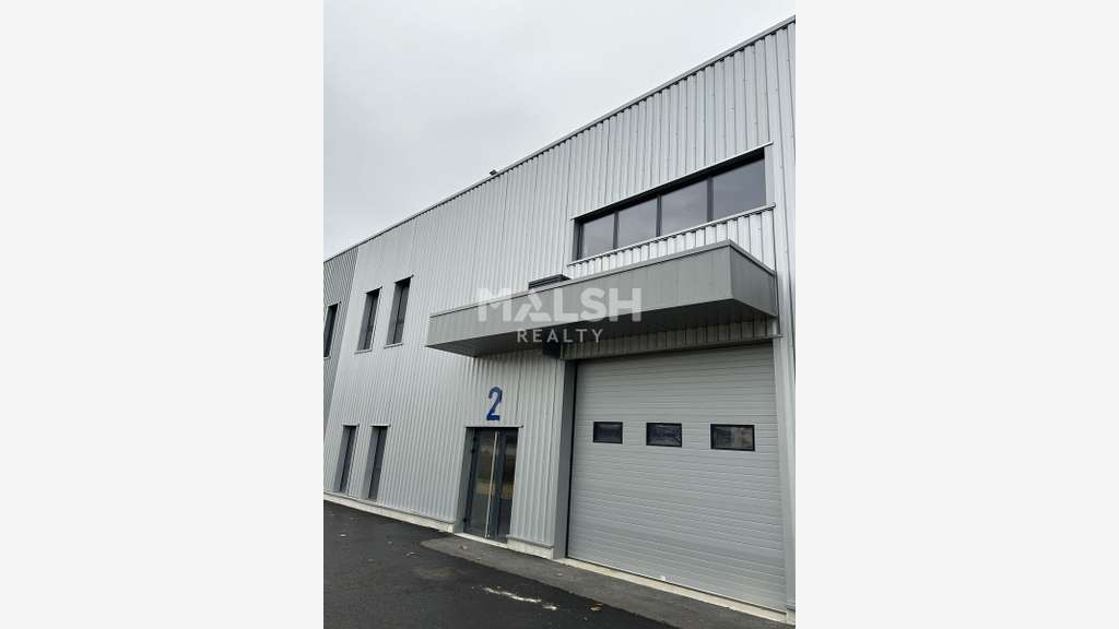 Locaux d'activités neufs 605m² à Bourgoin-Jallieu