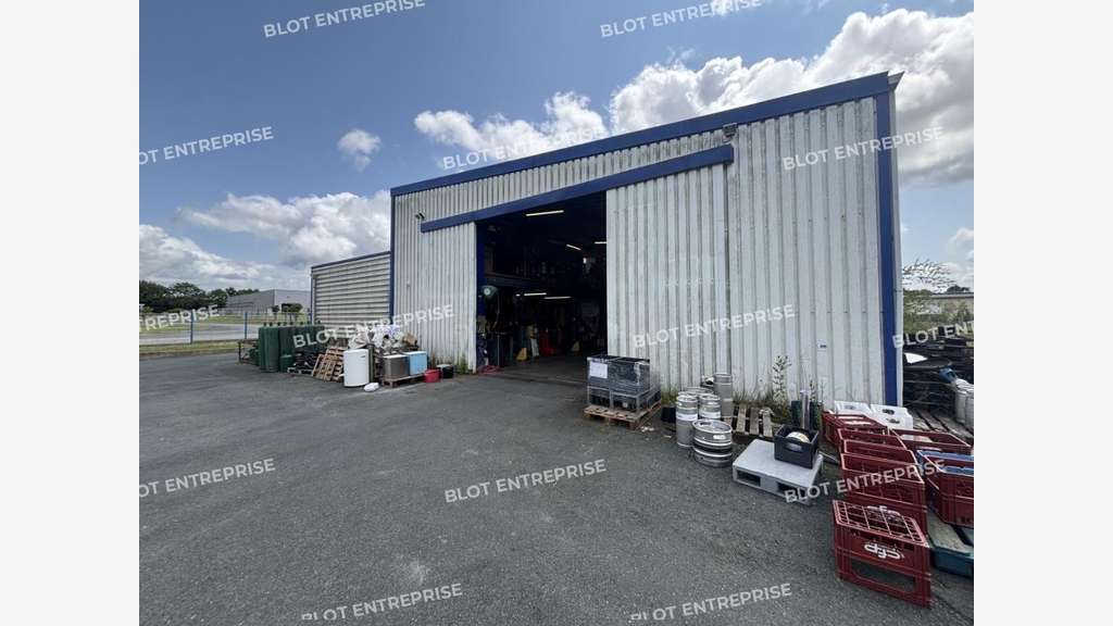 A louer locaux d'activités 500m² à Bouvron