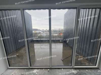 A louer cellule activités 96m² sur 2 niveaux Brest