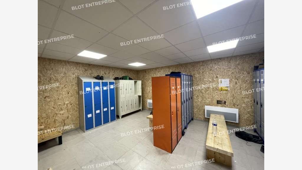 À LOUER - LOCAL D'ACTIVITES - 605 m² - BREST