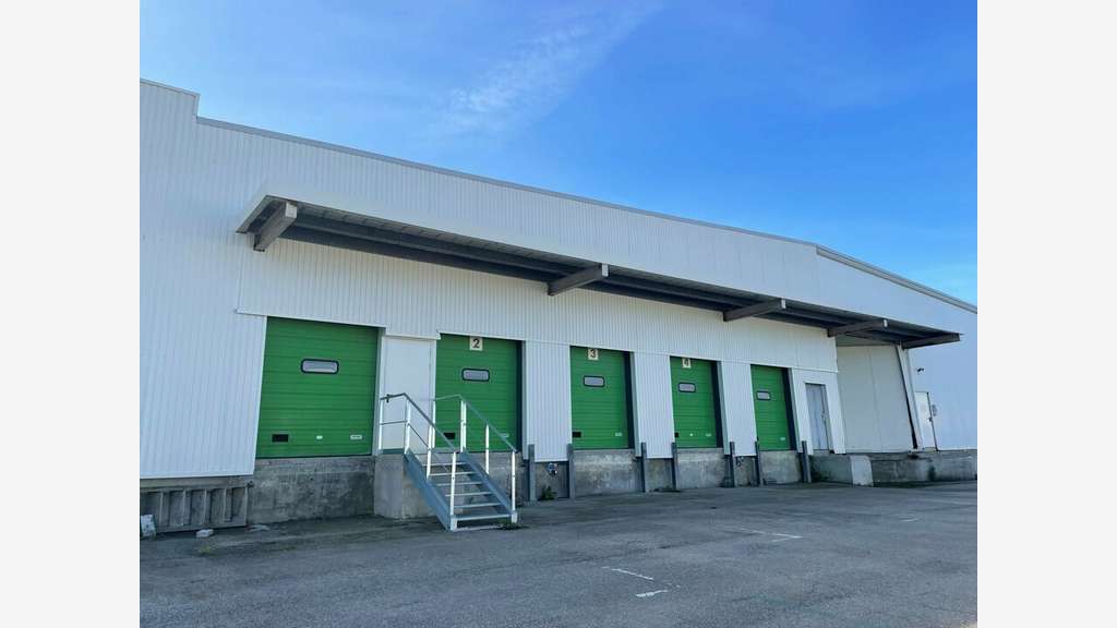 A louer local d'activité bureaux de 1250m² à Brest