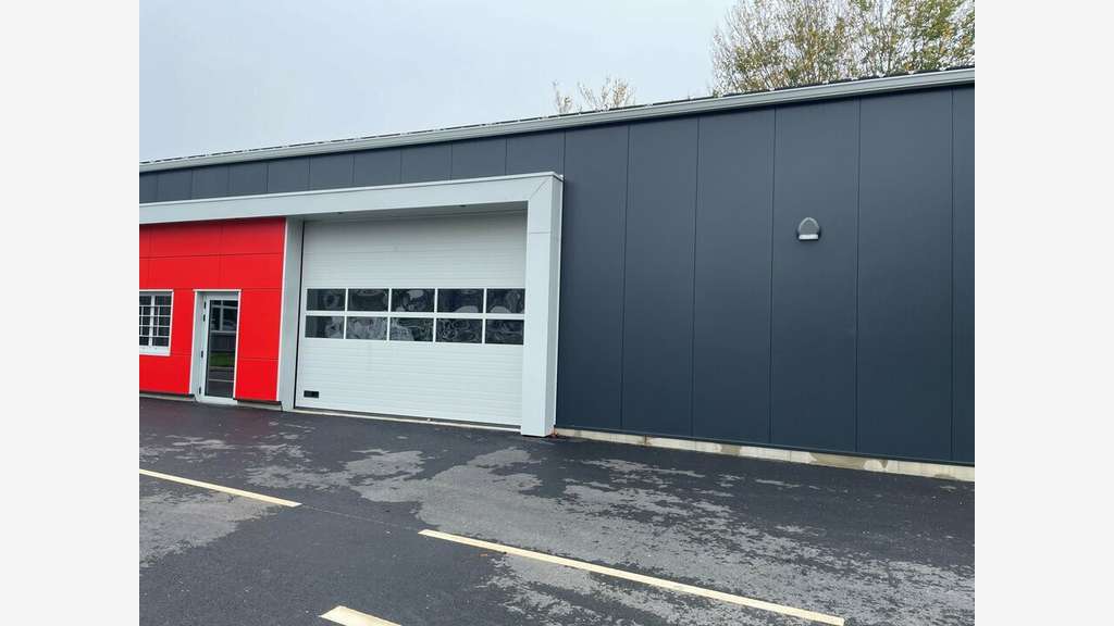 A louer local d'activité neuf de 450m² à Brest