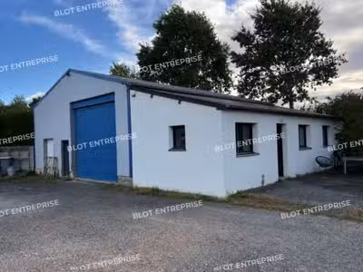 A VENDRE - LOCAL D'ACTIVITES - BRETEIL - 180 m²
