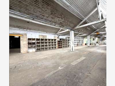 A louer entrepôt stockage de 1240m² à Breteuil