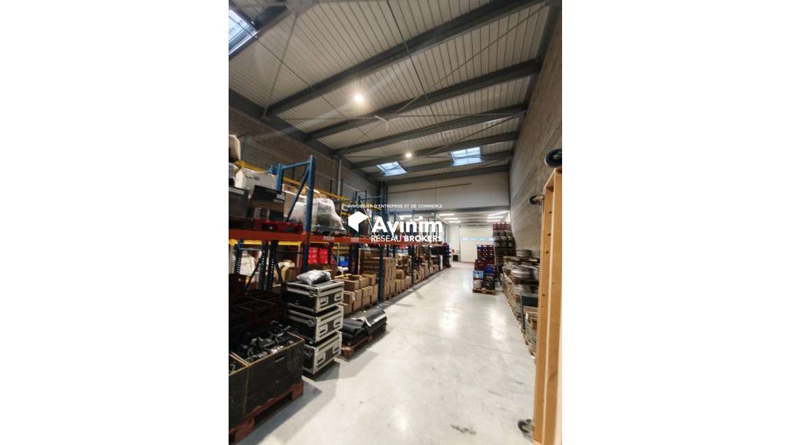 A louer local d'activité 450m² Brétigny-sur-Orge