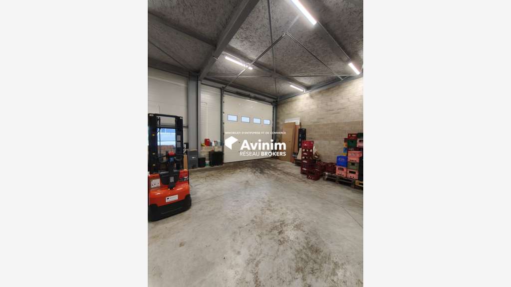 A louer local d'activité 450m² Brétigny-sur-Orge