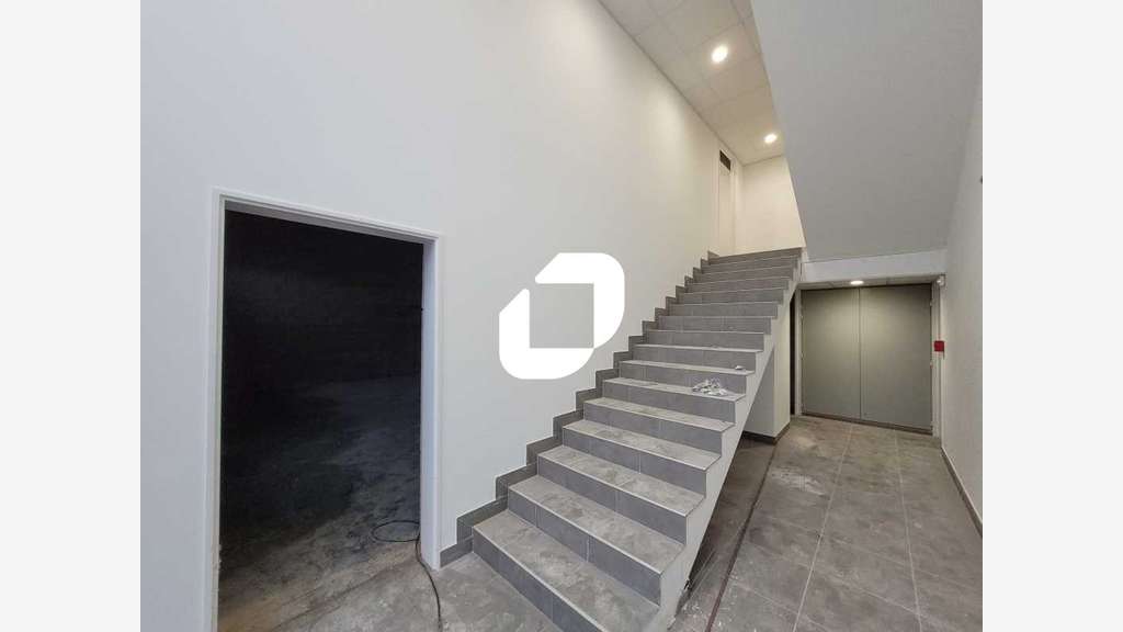A louer Local d'activité 450m² Bretigny sur orge