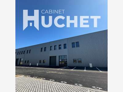 A louer beau bâtiment de 1077m² à Caen Ouest