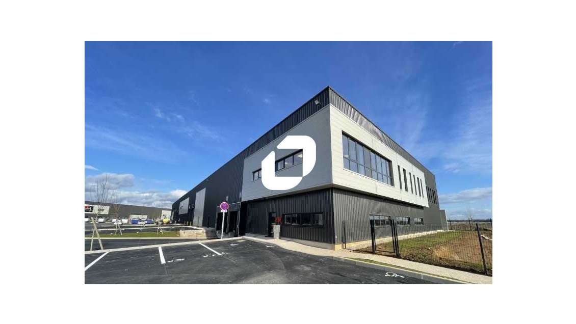 A louer Local d'activité 3287m² Brie comte robert