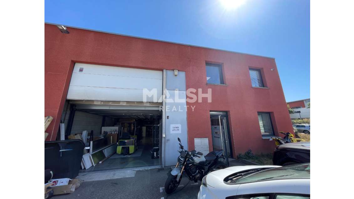 Local d'activités à louer 355m² à Brignais