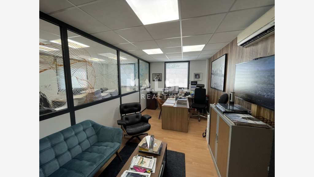 Local d'activités à louer 355m² à Brignais