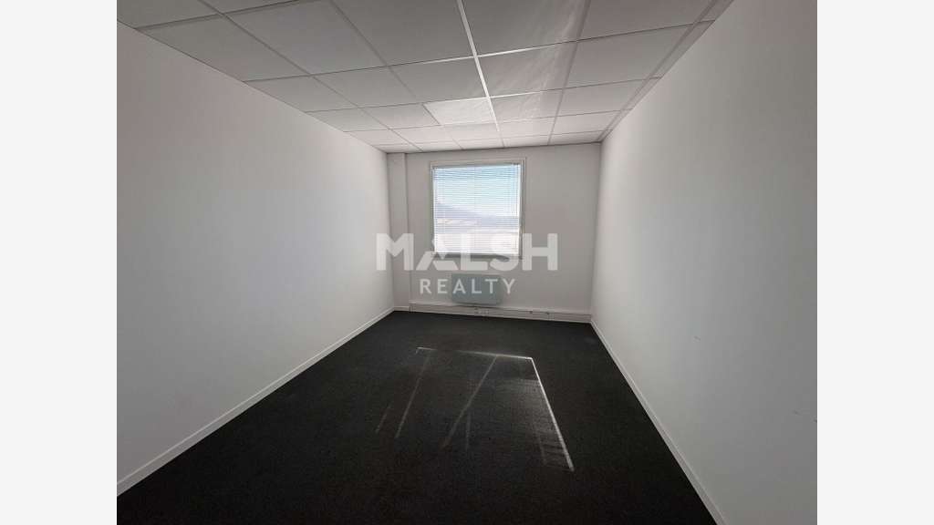 A louer local d'activités 230m² en ZA à Brignais