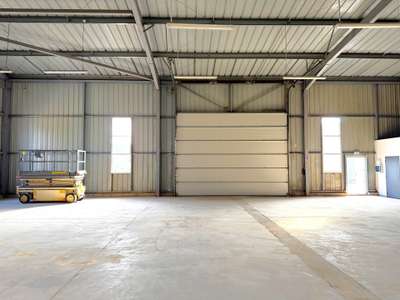 Location Locaux d'activités - Entrepôts à Brignoles