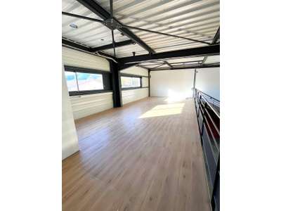 Location Locaux d'activités - Entrepôts à Brignoles