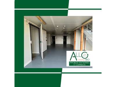 Location Locaux d'activités - Entrepôts à Briscous