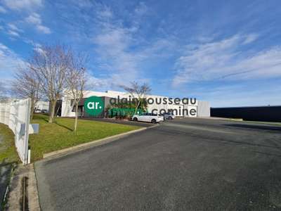 Location Locaux d'activités - Entrepôts à Brissac-Loire-Aubance