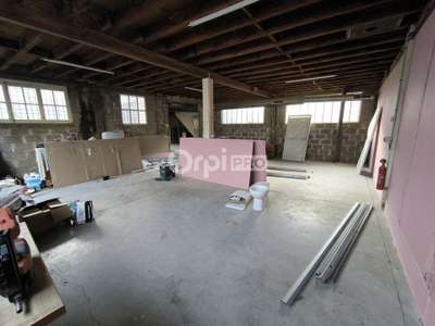 A louer entrepôt 120m² proche centre de Brive