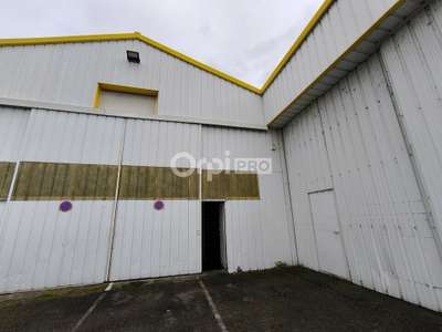 A louer entrepôt 230m² proche A20 Brive Ouest