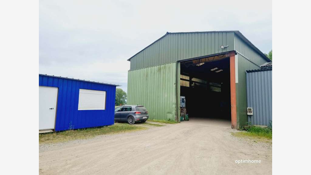 Local d'activité de 325m² à louer à Brive Ouest