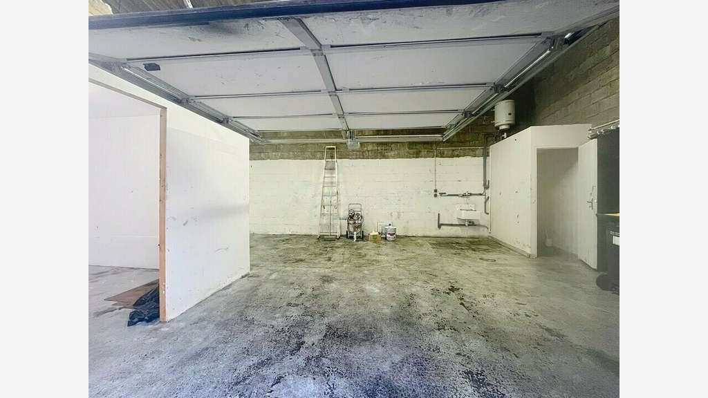A louer local entrepôt 70m² à Brive-la-Gaillarde