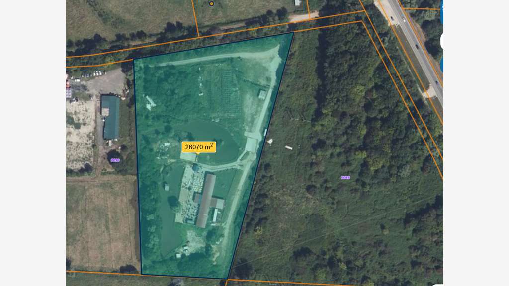 Entrepôt agricole 600m² à louer à Bruges