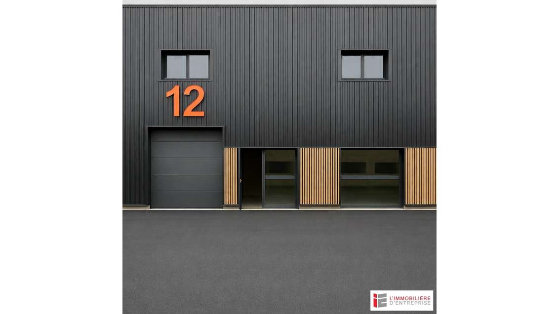 BRUZ - LOCAL D'ACTIVITE à louer