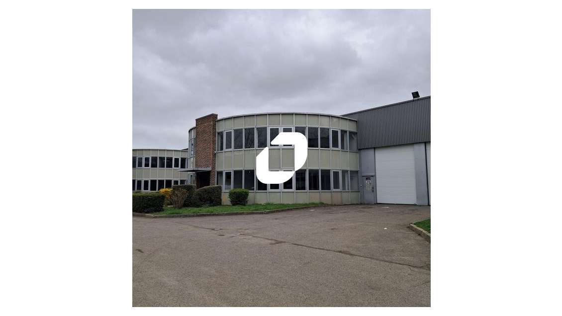 A louer Local d'activité 529m² Buc