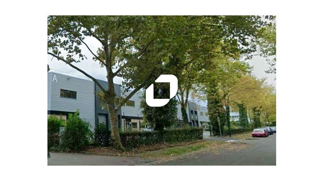 A louer Local d'activité 1000m² Buc