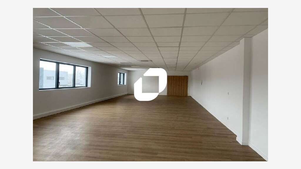 A louer Local d'activité 1000m² Buc