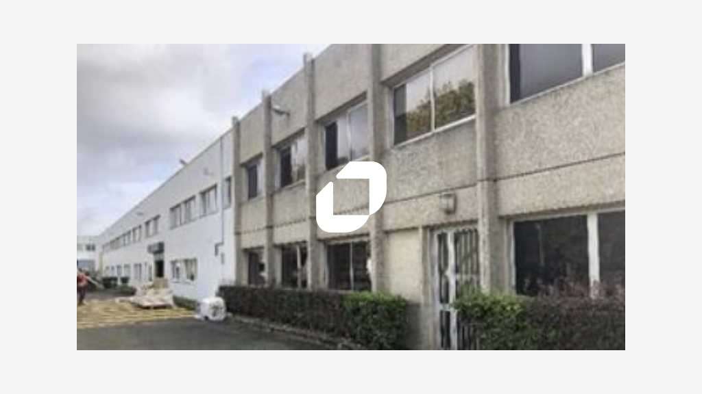 A louer Local d'activité 5530m² Buc
