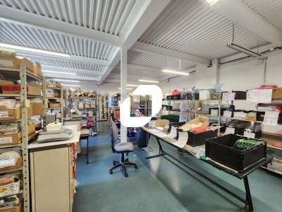 A louer Local d'activité 1470m² Buc