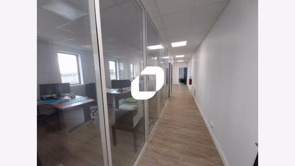 A louer Local d'activité 496m² Buchelay