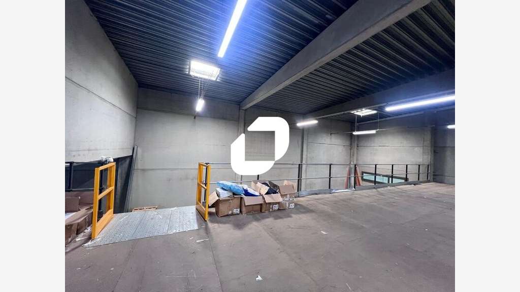 A louer Local d'activité 454m² Bussy saint georges