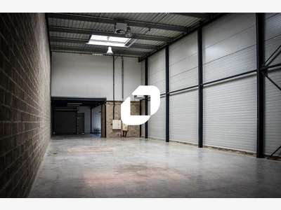 A louer Local d'activité 417m² Bussy saint georges