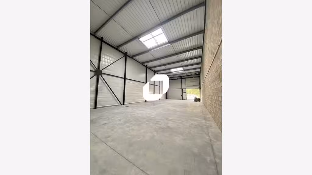 A louer Local d'activité 838m² Bussy saint georges