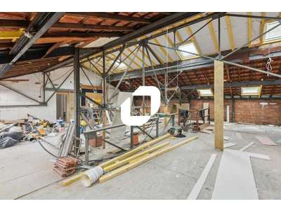 Location Locaux d'activités - Entrepôts à Cachan