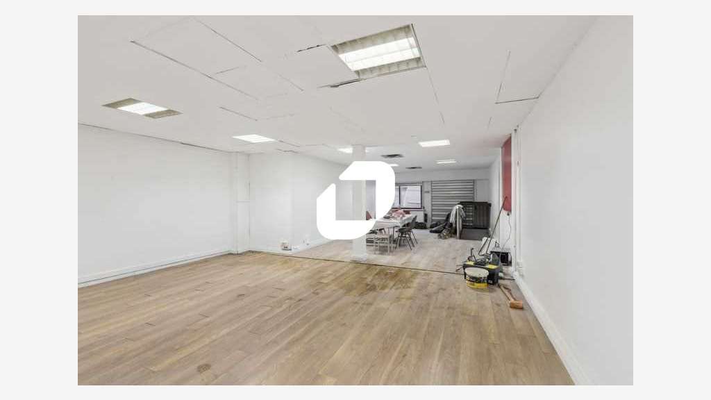 A louer Local d'activité 351m² Cachan