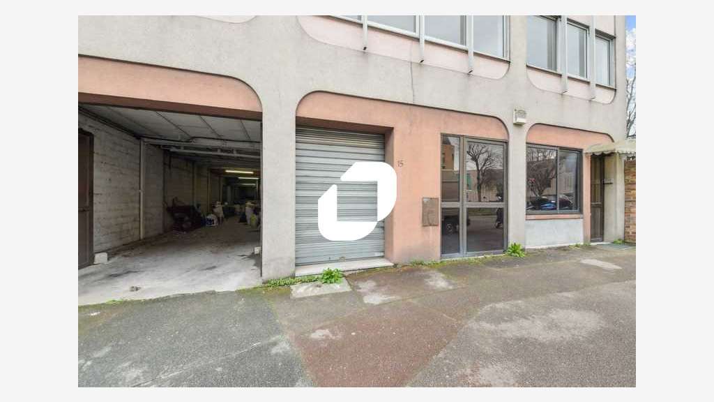 A louer Local d'activité 351m² Cachan